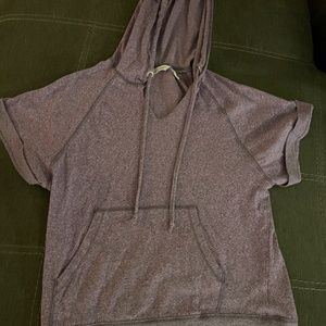 Purple short sleeve sweatshirt tee